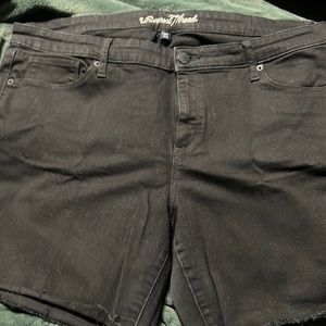 Universal Thread Faded Black Shorts